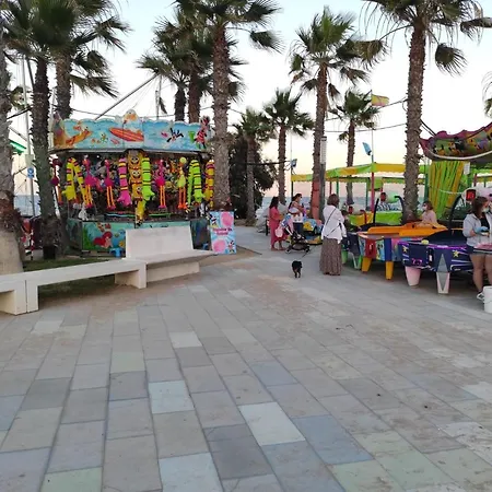 Soleado A 100 Metros De La Playa *
